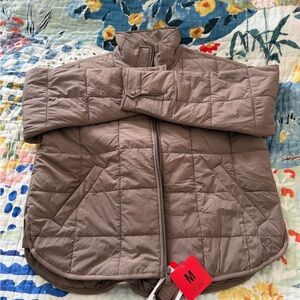 Free People Pippa Packable Puffer
Jacket DUPE medium